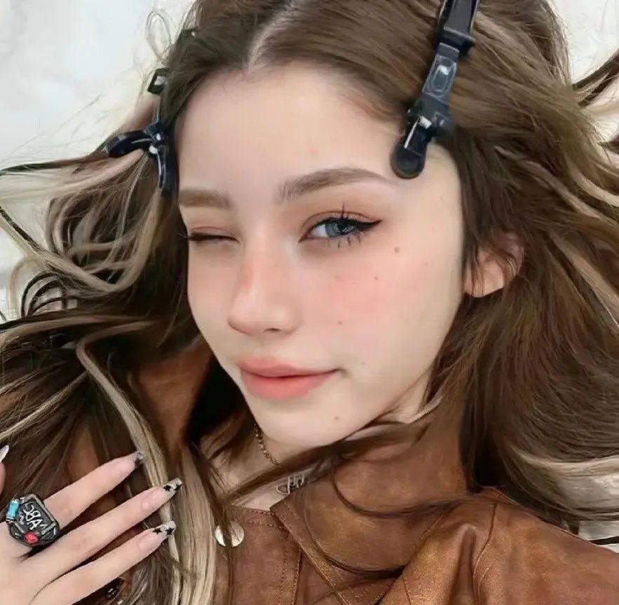 老婆在我坟头蹦迪后